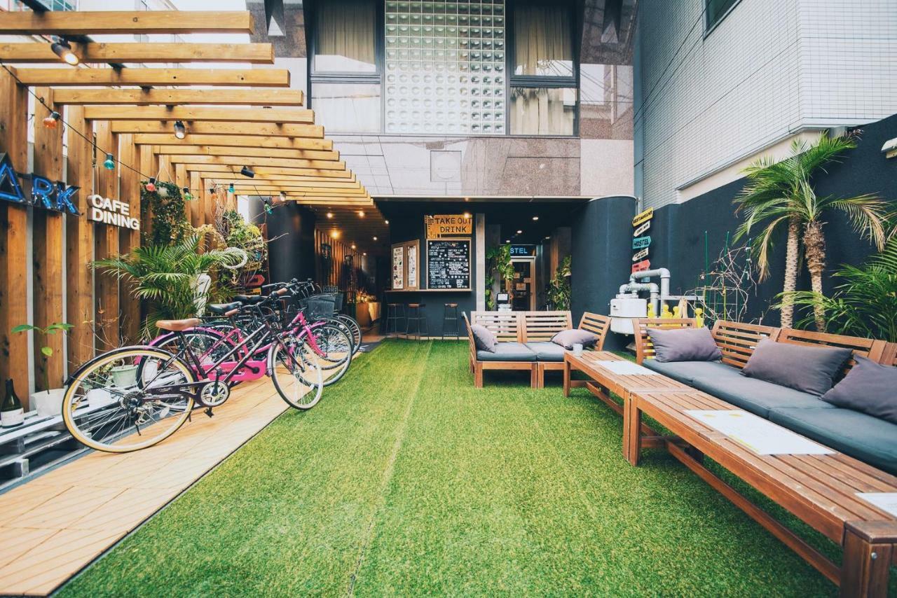 Ark Hostel Осака Екстериор снимка