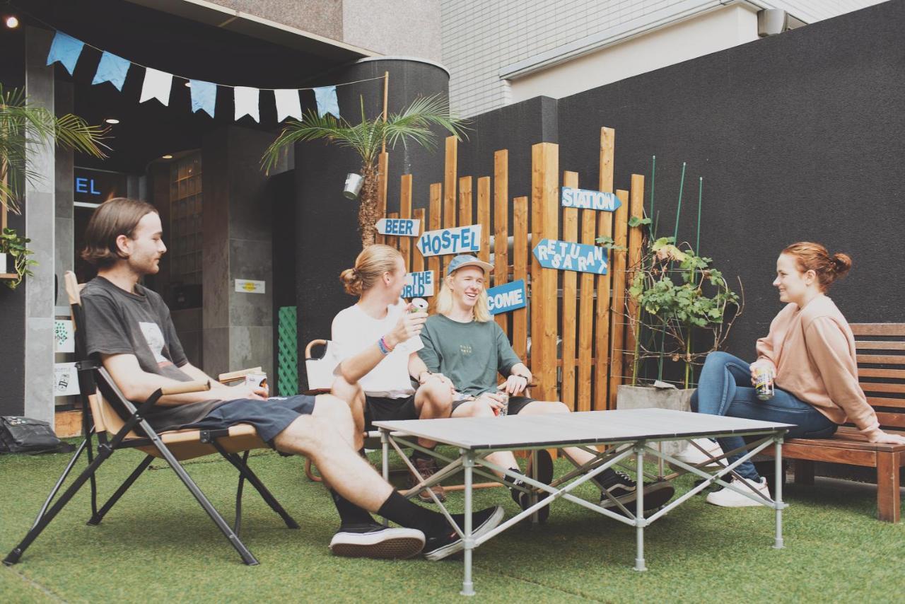Ark Hostel Осака Екстериор снимка